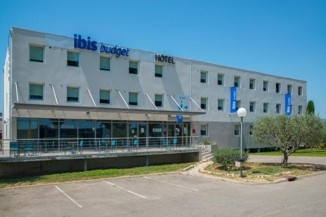 Ibis Budget Pertuis Portes Du Luberon Kültér fotó